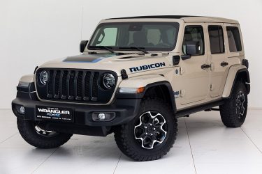Jeep Wrangler Rubicon 2.0 PHEV 380 PS AT 4xe bei Auto Meisinger in 