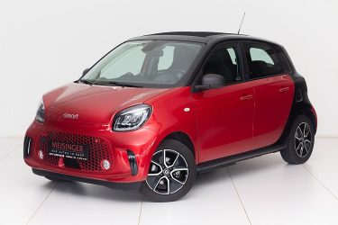 Smart smart forfour 17,6kWh passion bei Auto Meisinger in 